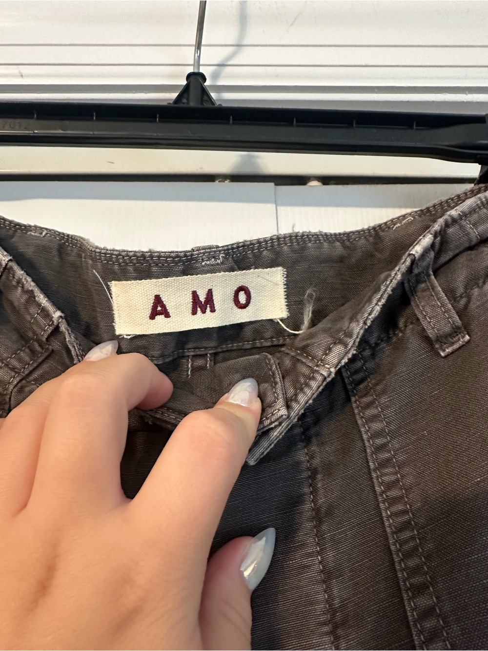 AMO Women’s Army Cargo Gray Pants, size 28 - Picture 2 of 4